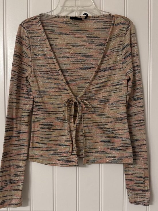 Urban Outfitters Tops - Sparkly autumn tie front cardigan
